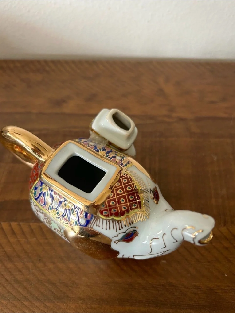 N/A thailand teapot